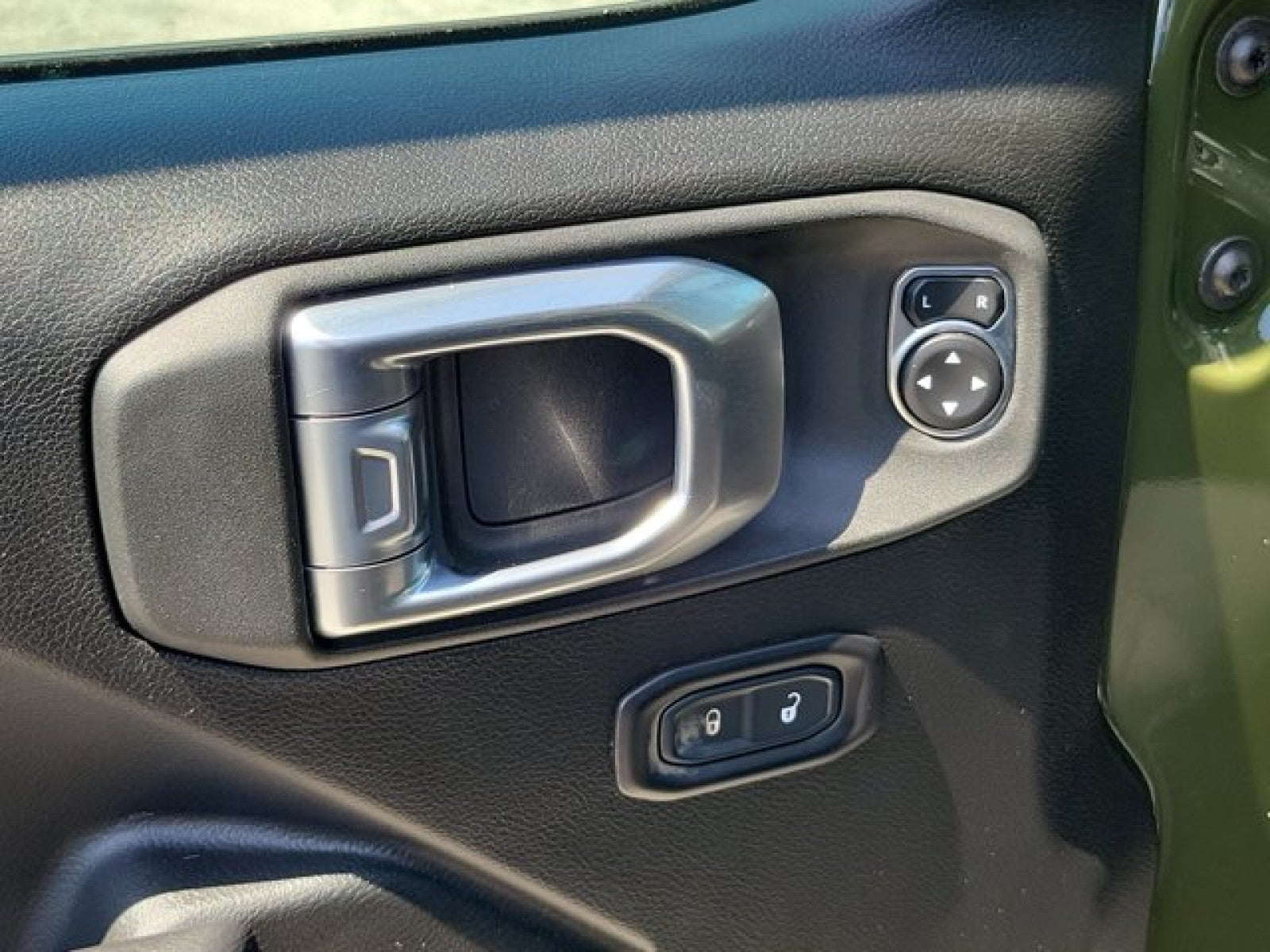 2022 Jeep Wrangler Unlimited Sport Willy