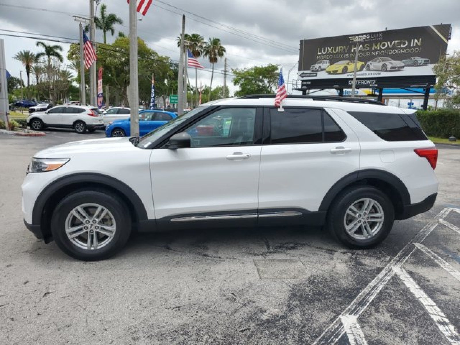 2024 Ford Explorer XLT