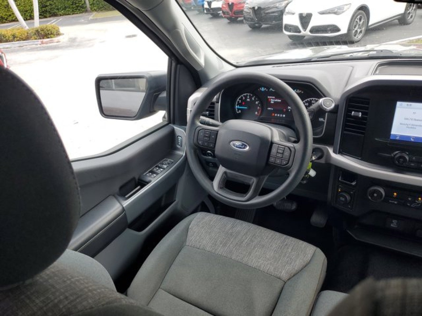 2023 Ford F-150 XLT 4WD