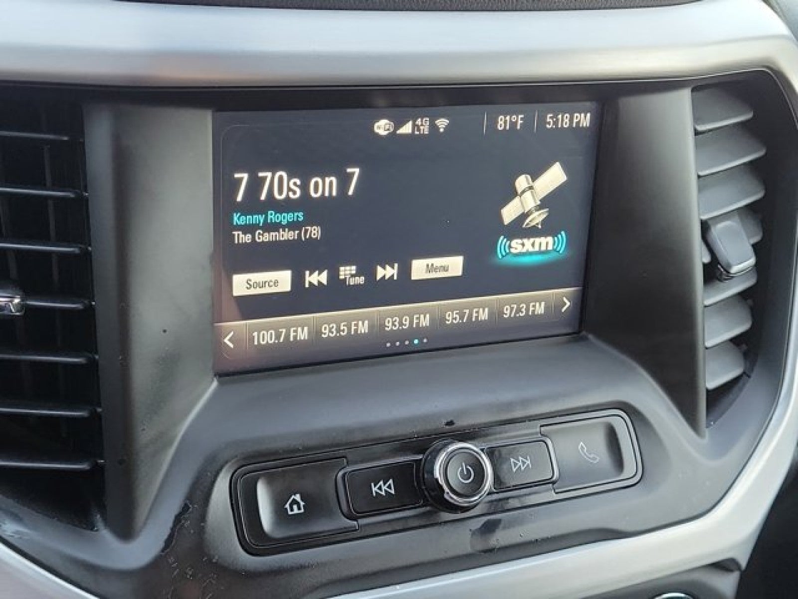 2019 GMC Acadia SLE 3rd Row Seating