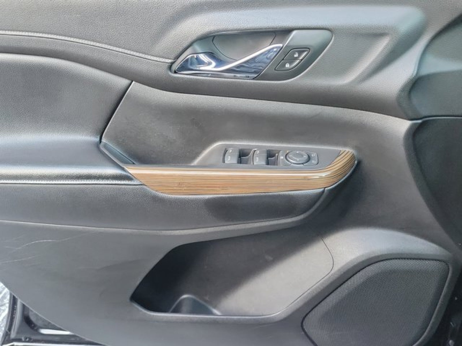 2019 GMC Acadia SLE 3rd Row Seating