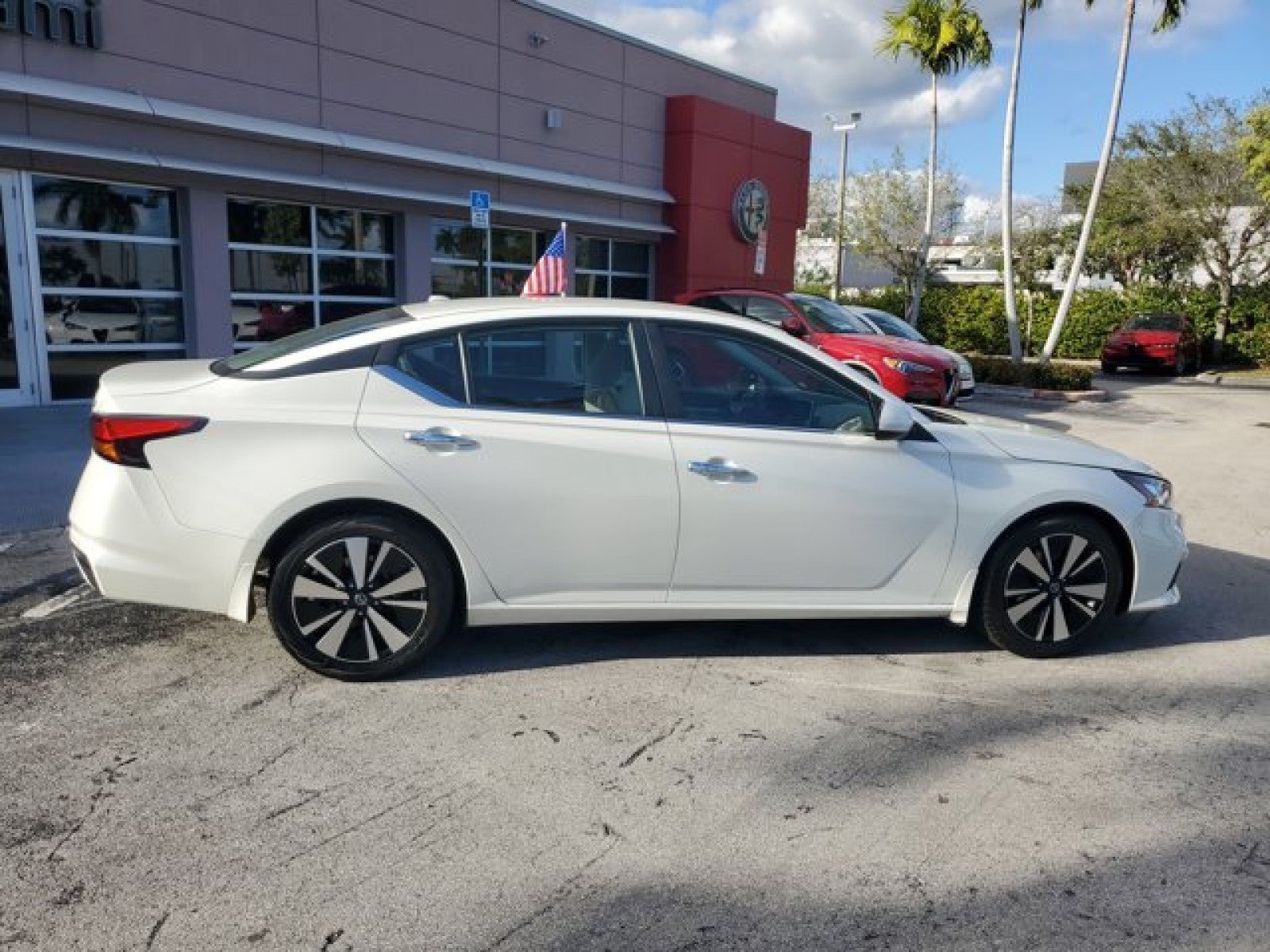 2022 Nissan Altima 2.5 SV