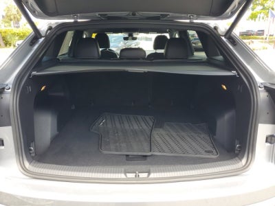 2022 Volkswagen Atlas Cross Sport 2.0T SEL R-Line