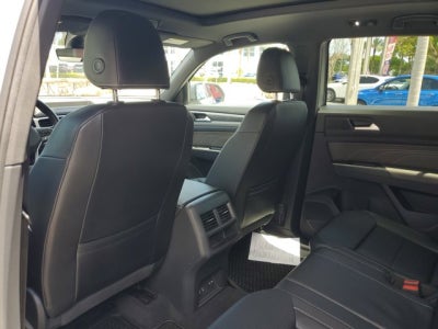 2022 Volkswagen Atlas Cross Sport 2.0T SEL R-Line