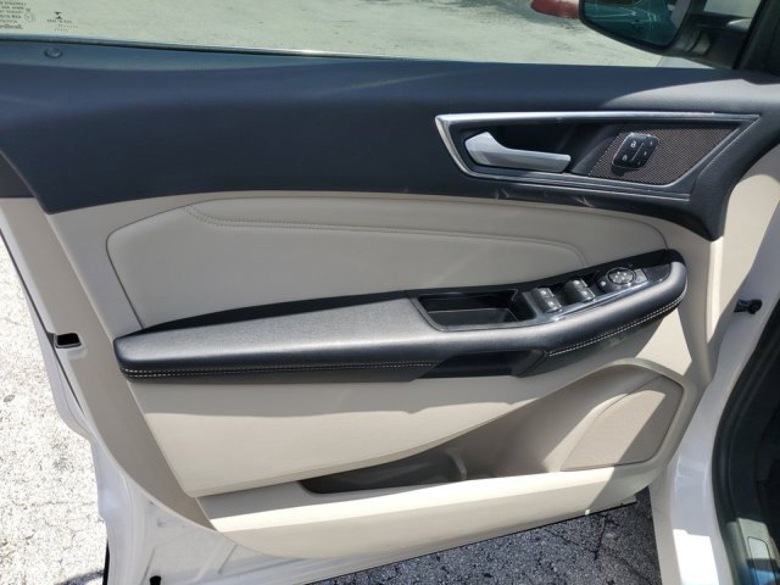 2017 Ford Edge Titanium VP