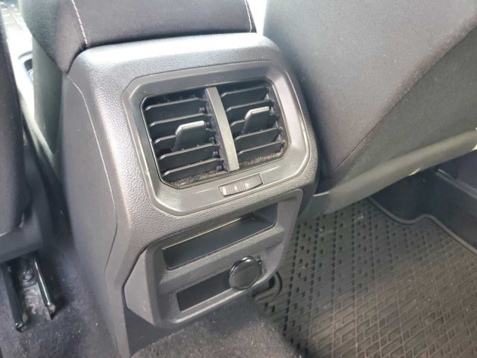 2021 Volkswagen Tiguan S 3rd Row Seat
