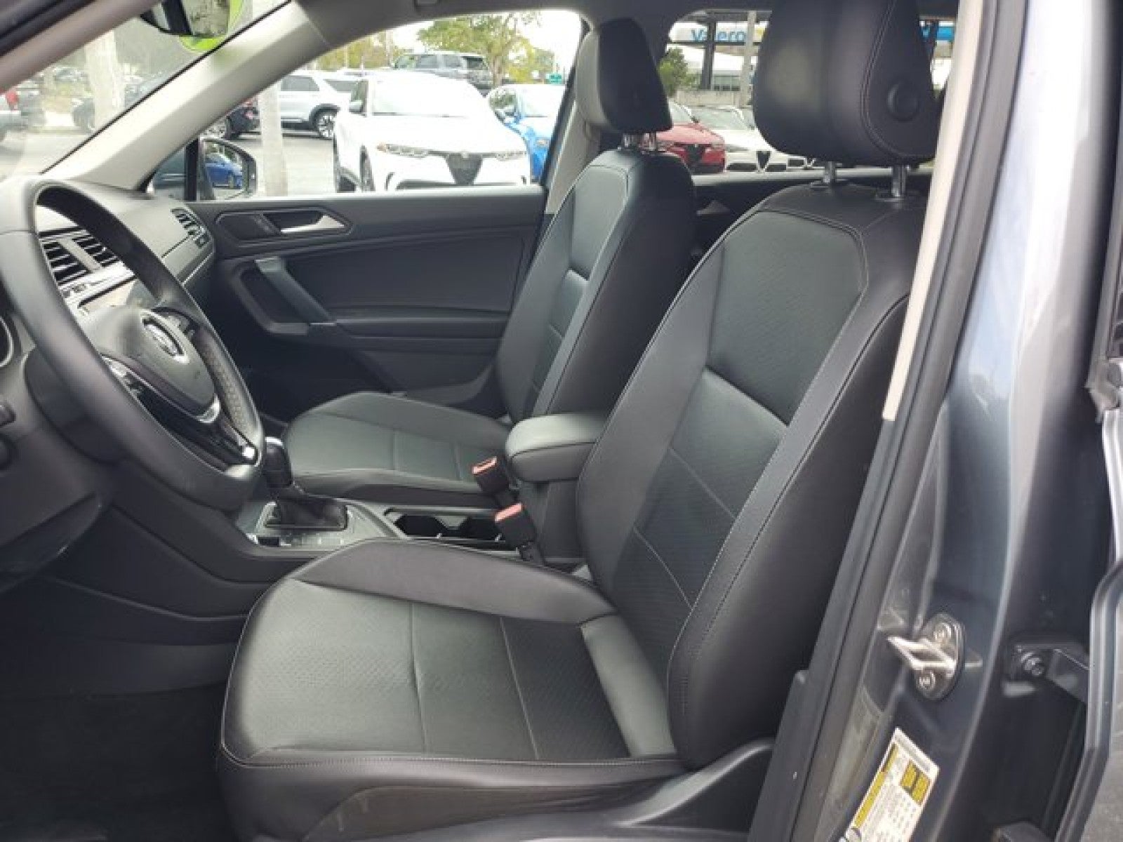 2020 Volkswagen Tiguan SE 3rd Seating