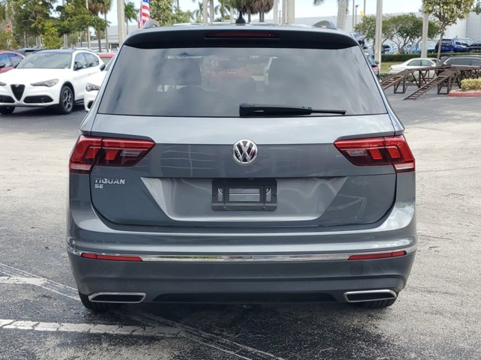 2020 Volkswagen Tiguan SE 3rd Seating