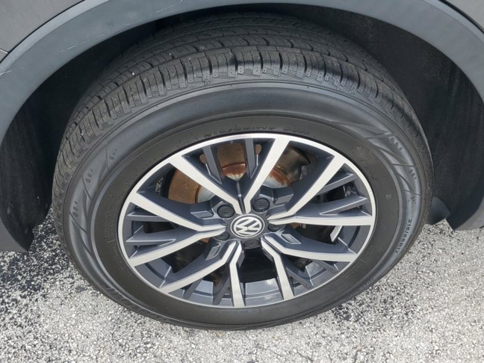 2020 Volkswagen Tiguan SE 3rd Seating