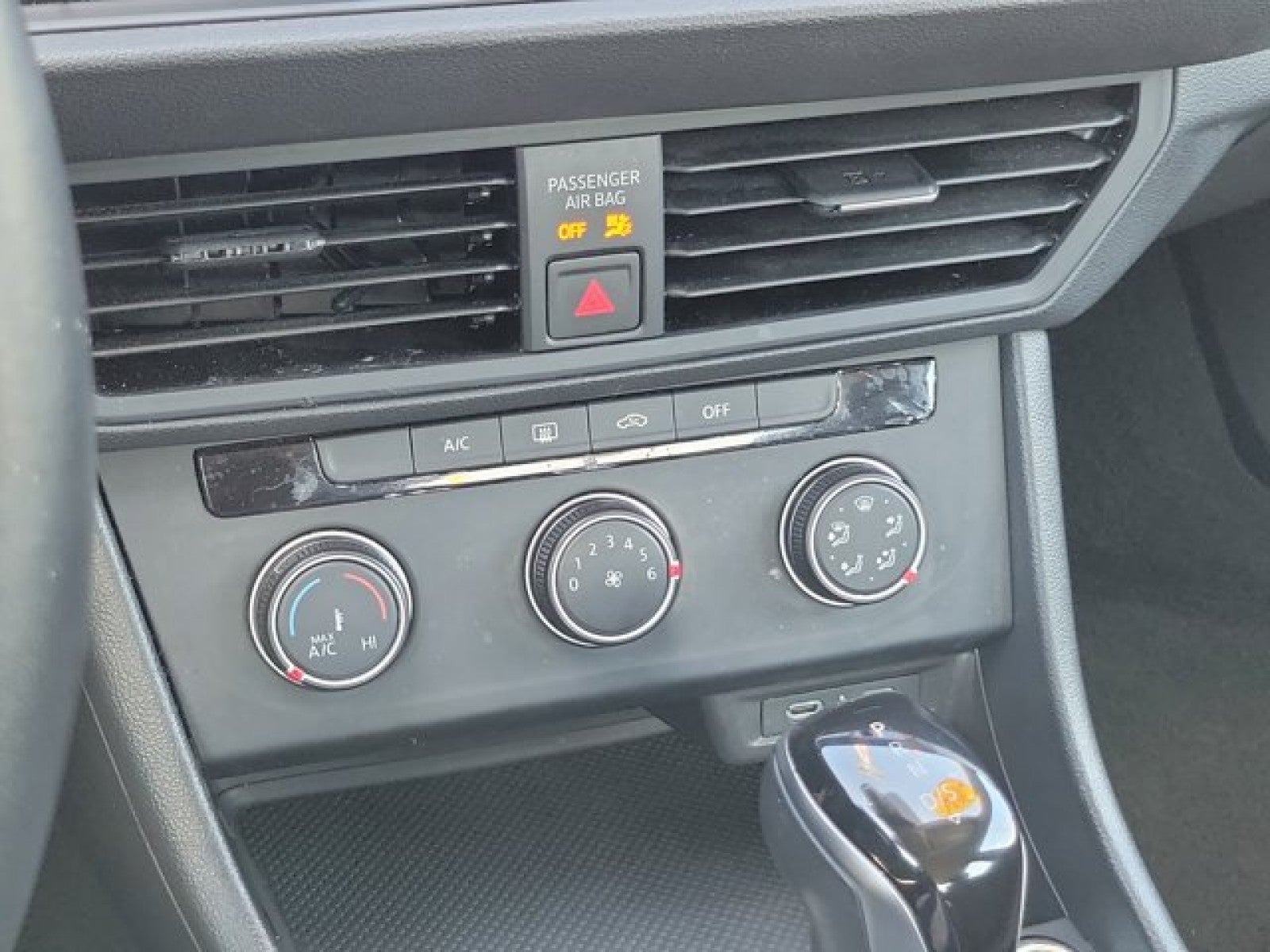 2024 Volkswagen Jetta S