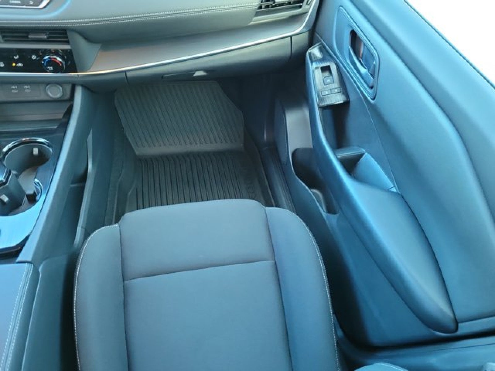 2025 Nissan Rogue S AWD