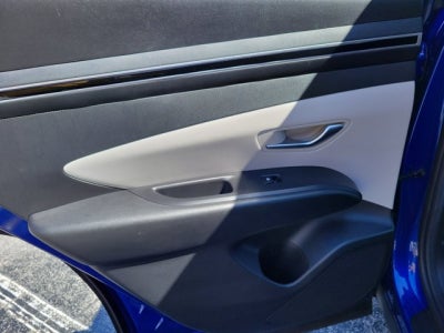 2023 Hyundai TUCSON SE