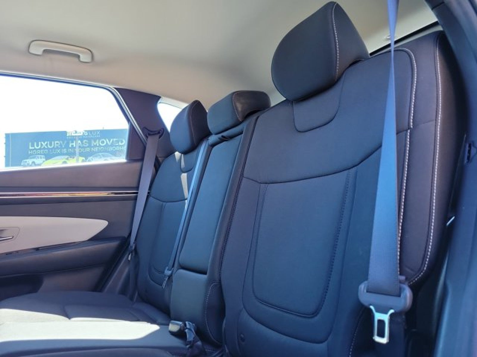 2023 Hyundai TUCSON SE