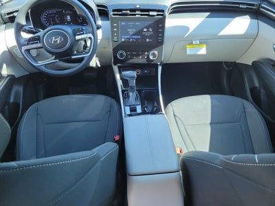 2023 Hyundai TUCSON SE