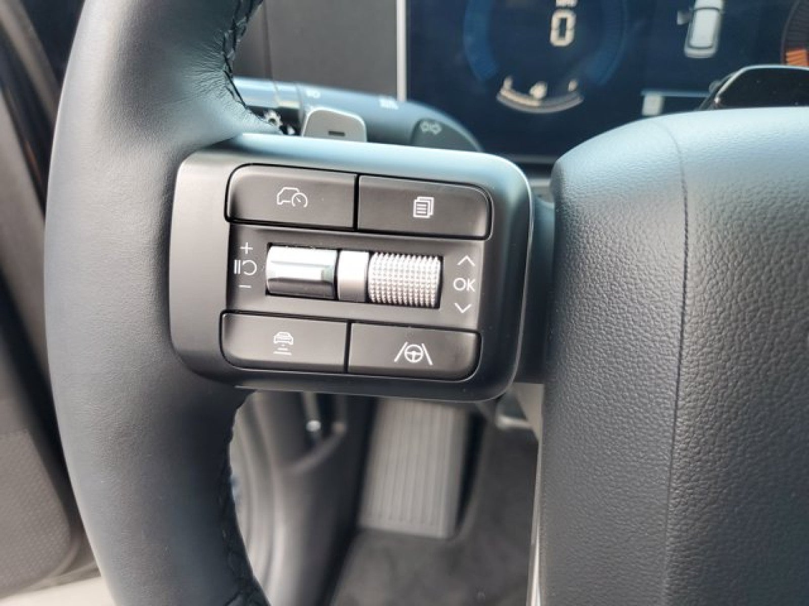 2025 Hyundai SANTA FE XRT 3Rd Row