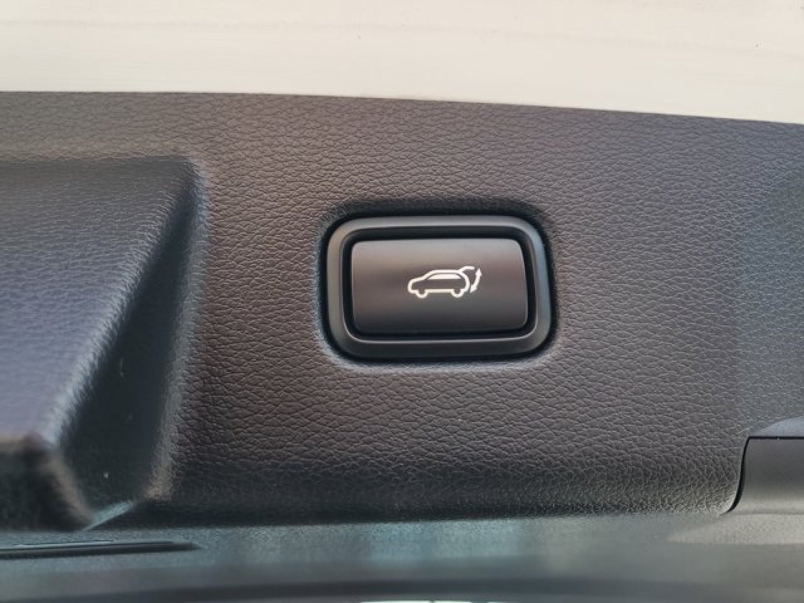 2022 Kia Telluride SX 3rd Row seating