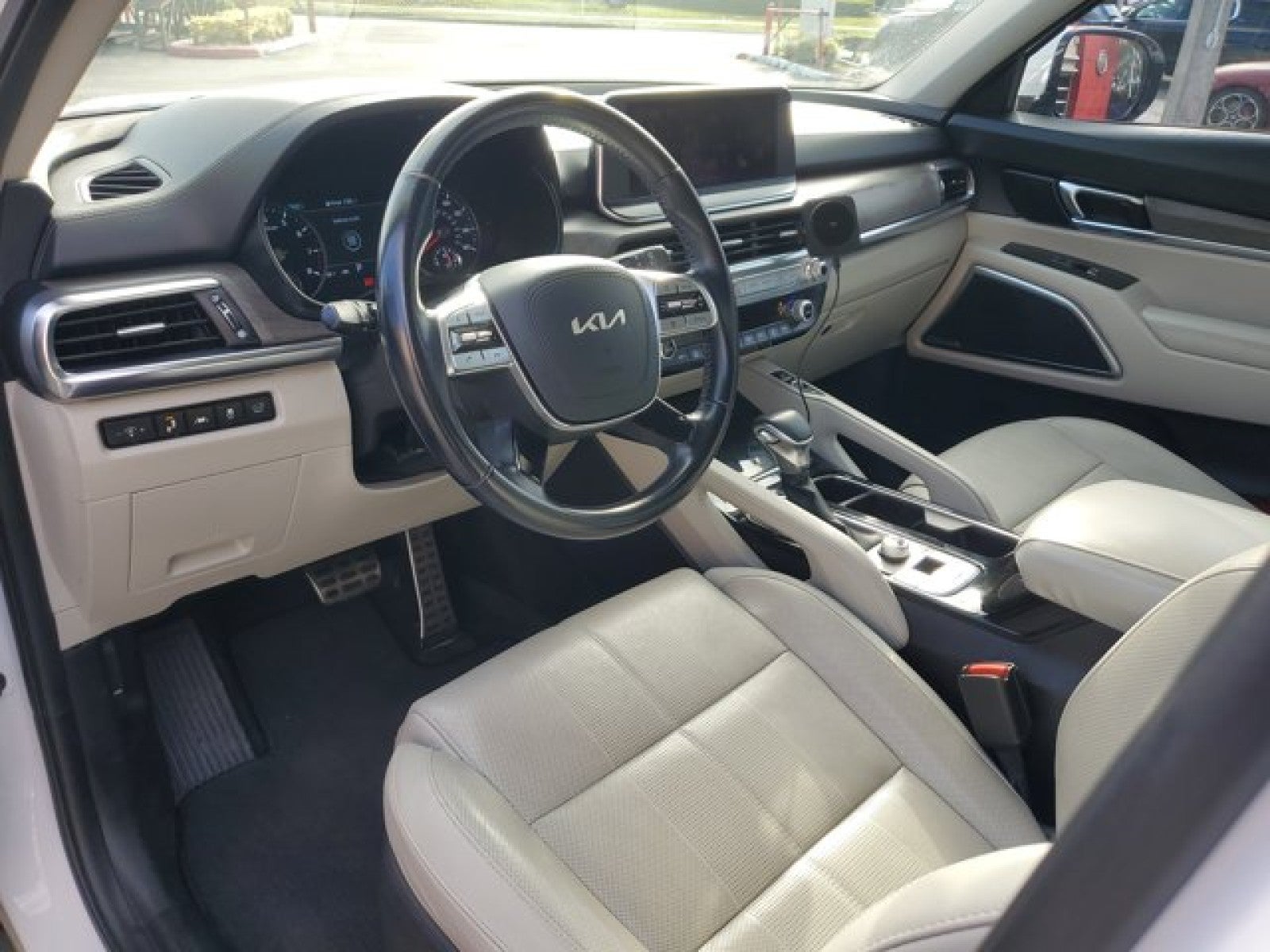 2022 Kia Telluride SX 3rd Row seating