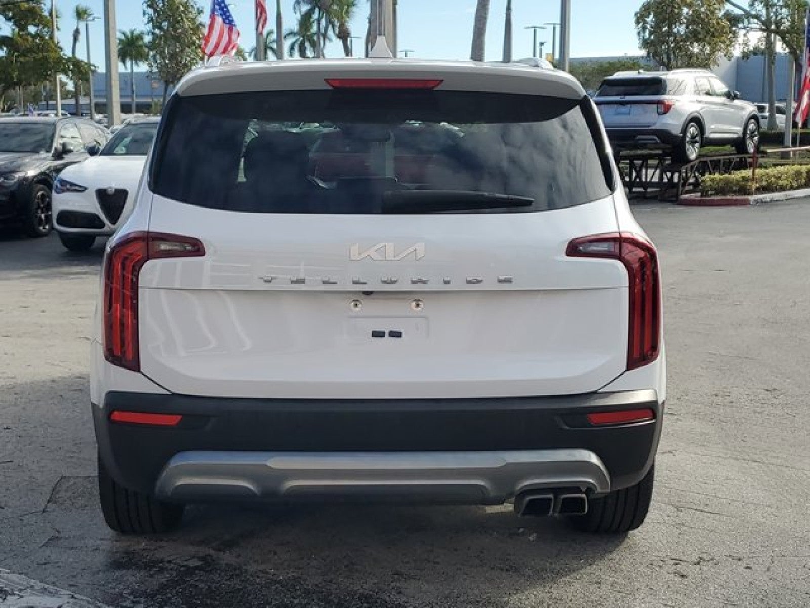 2022 Kia Telluride SX 3rd Row seating