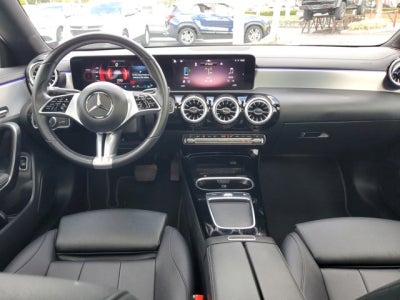 2025 Mercedes-Benz CLA 250