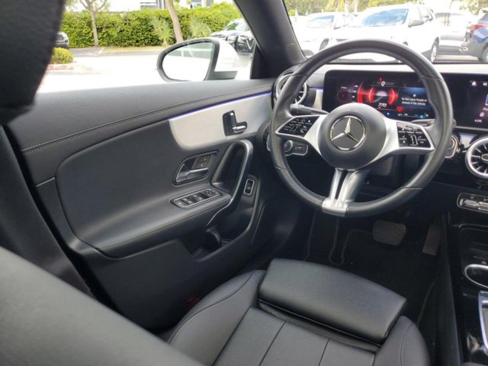 2025 Mercedes-Benz CLA 250
