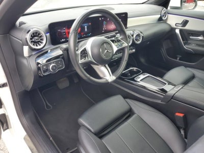 2025 Mercedes-Benz CLA 250