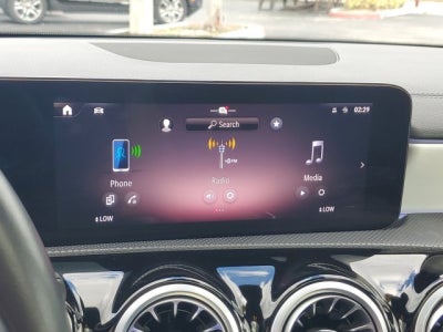 2025 Mercedes-Benz CLA 250