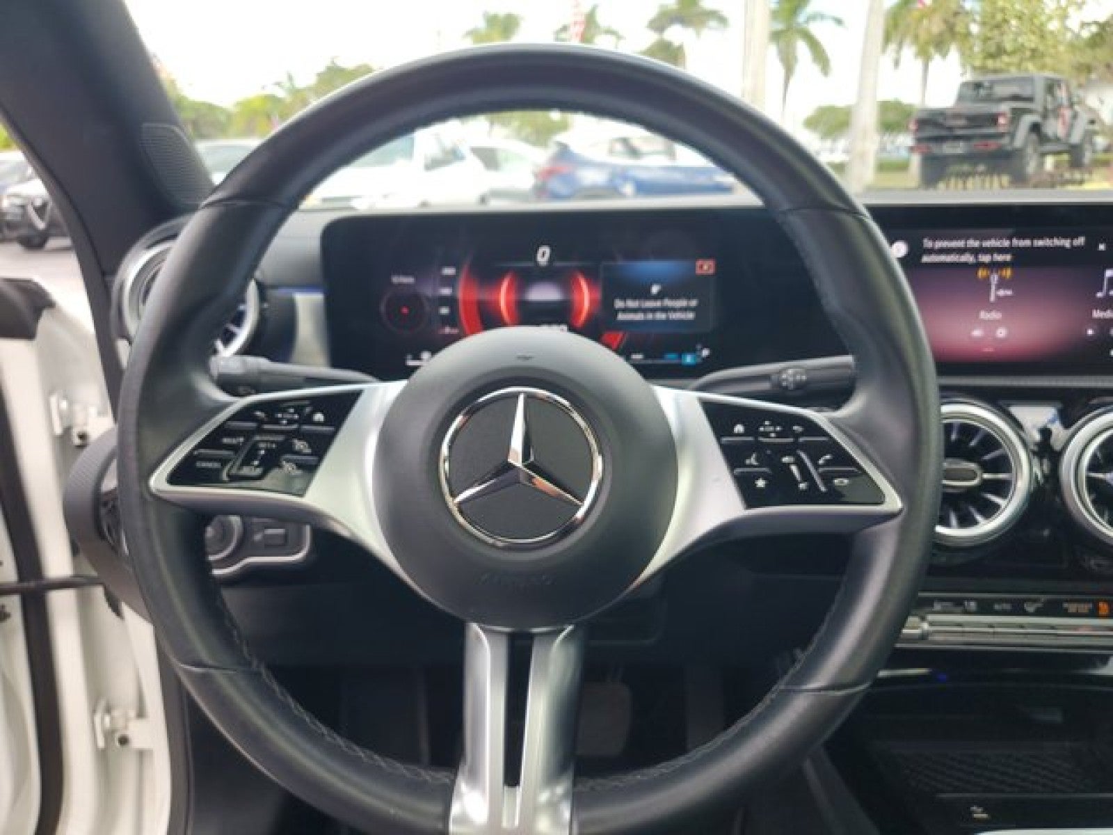 2025 Mercedes-Benz CLA 250