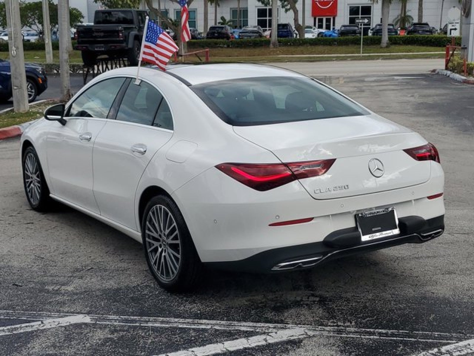 2025 Mercedes-Benz CLA 250