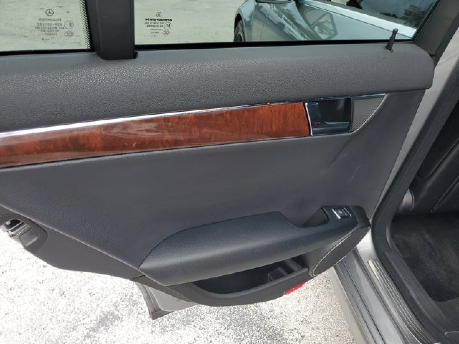 2011 Mercedes-Benz C-Class C 300 Luxury