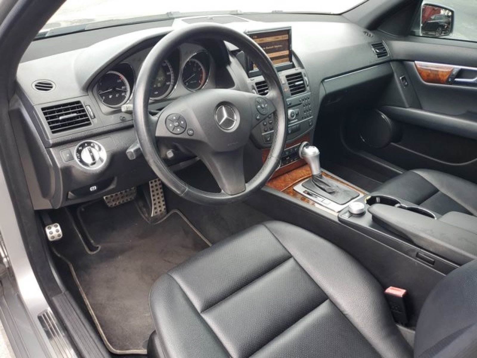 2011 Mercedes-Benz C-Class C 300 Luxury