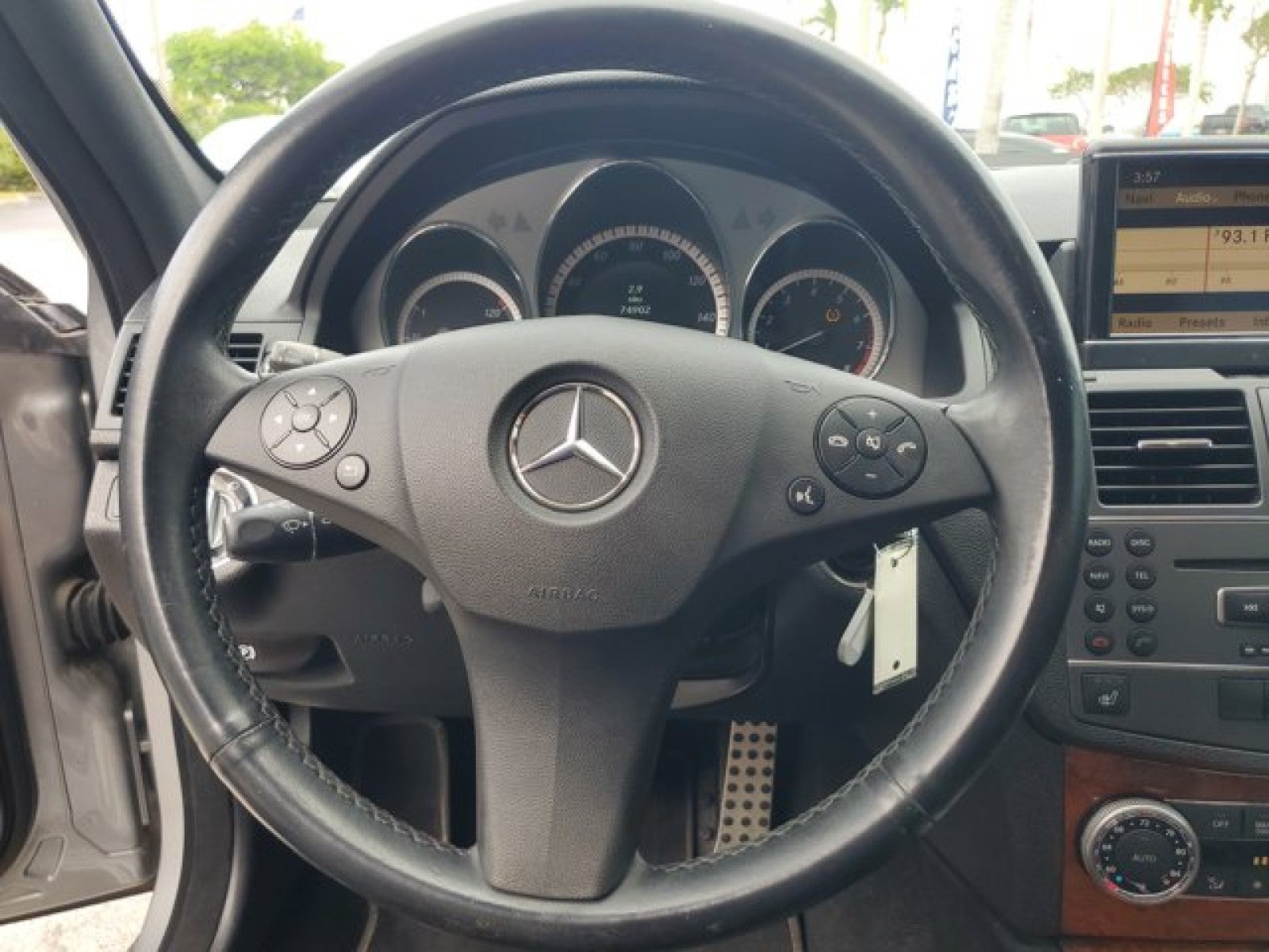 2011 Mercedes-Benz C-Class C 300 Luxury