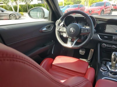 2023 Alfa Romeo Giulia Base