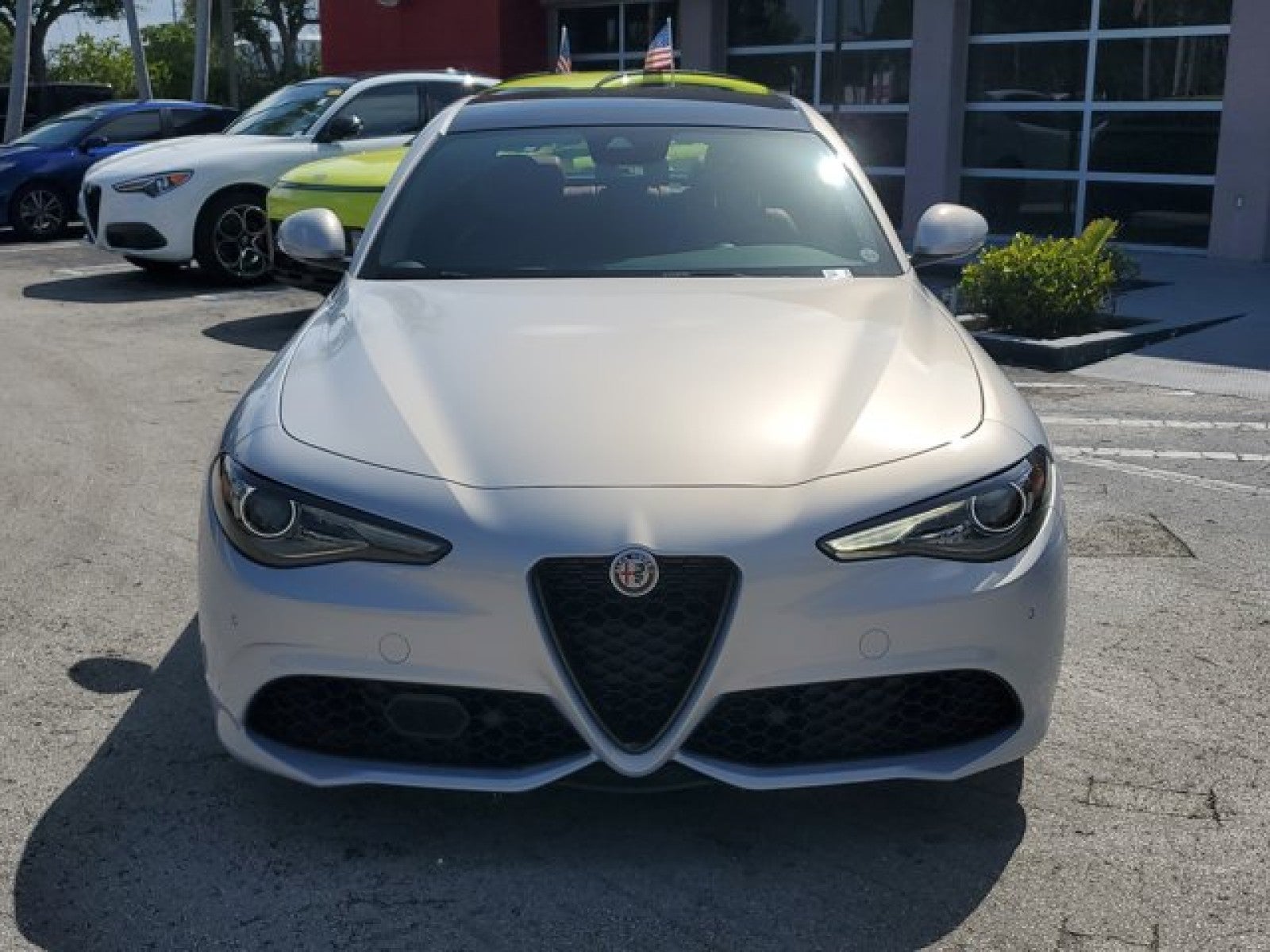 2023 Alfa Romeo Giulia Base