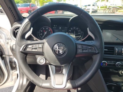 2023 Alfa Romeo Giulia Base