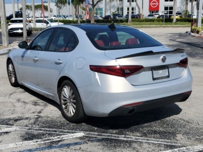 2023 Alfa Romeo Giulia Base