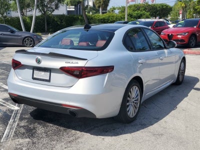 2023 Alfa Romeo Giulia Base