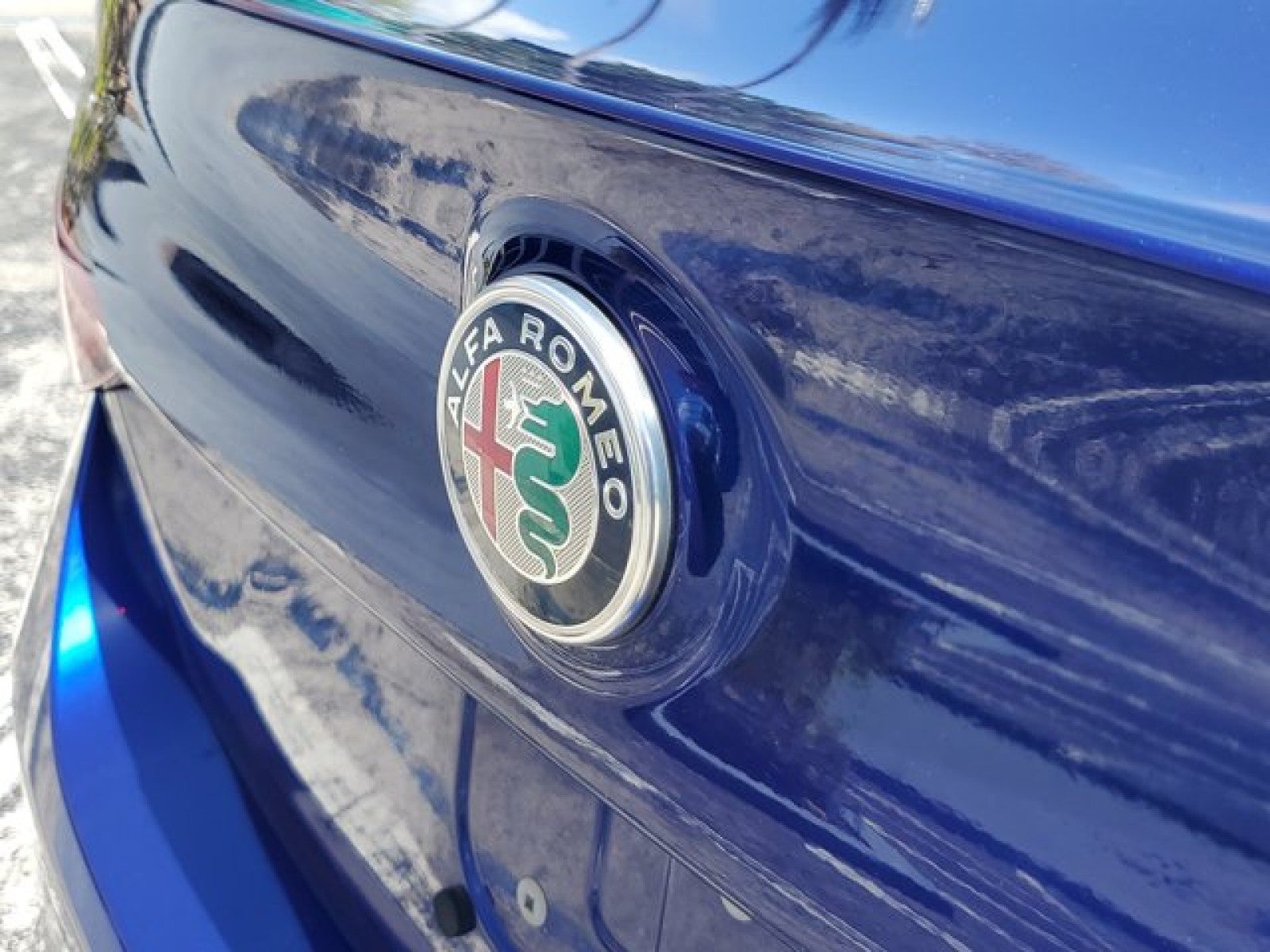 2022 Alfa Romeo Giulia Base