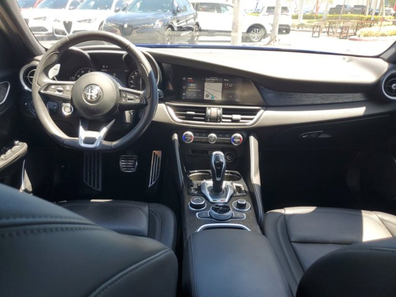 2022 Alfa Romeo Giulia Base