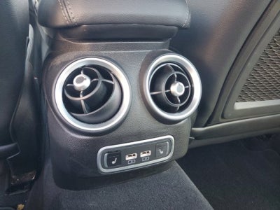 2022 Alfa Romeo Giulia Base