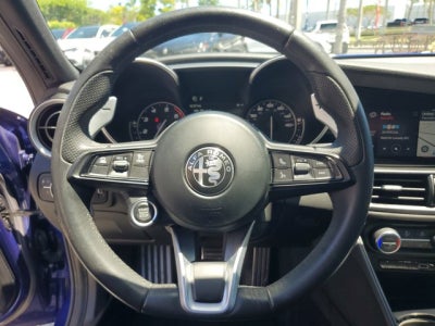 2022 Alfa Romeo Giulia Base