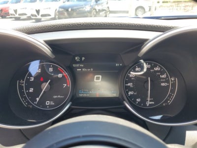 2022 Alfa Romeo Giulia Base