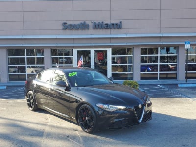 2019 Alfa Romeo Giulia Sport
