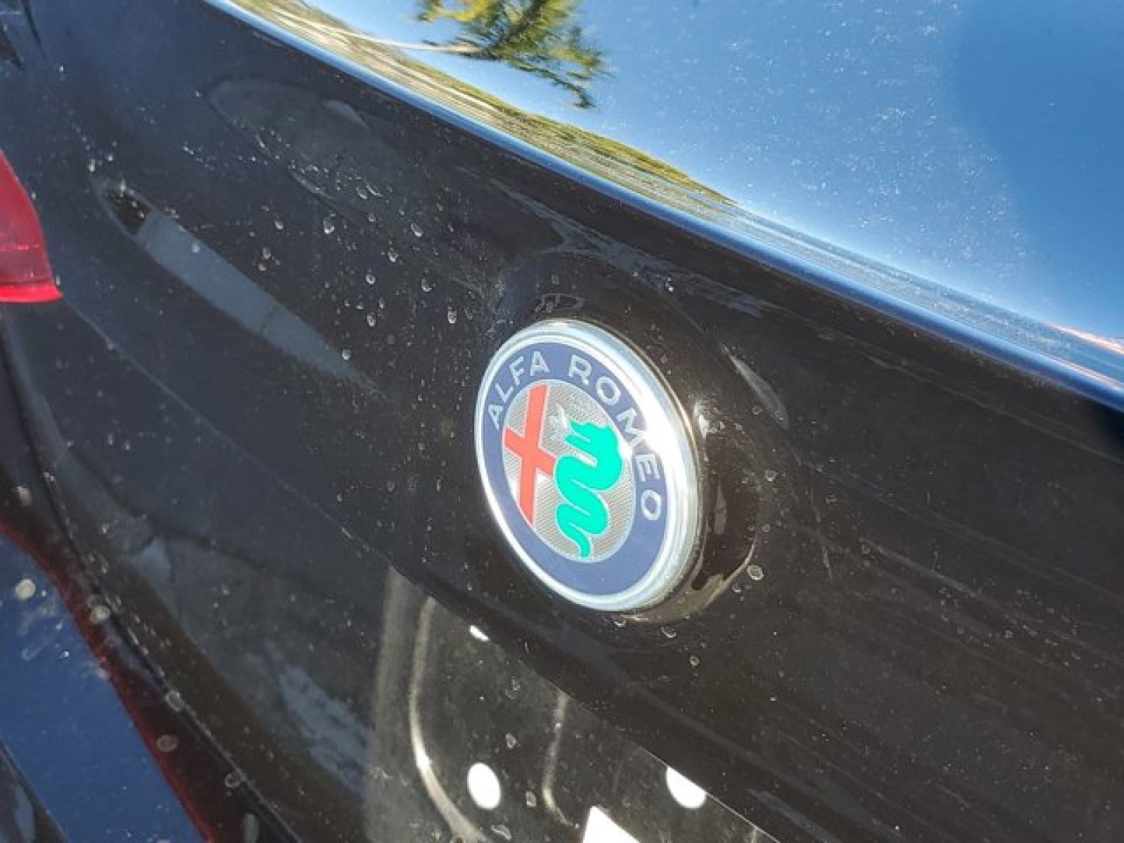 2019 Alfa Romeo Giulia Sport