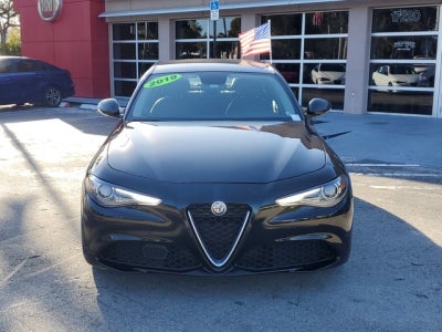 2019 Alfa Romeo Giulia Sport