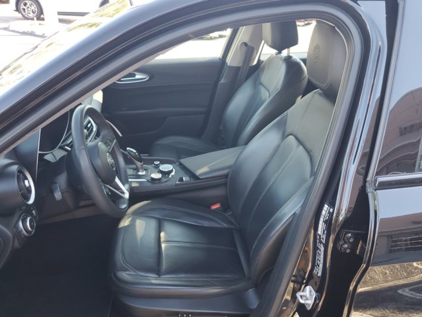 2019 Alfa Romeo Giulia Sport