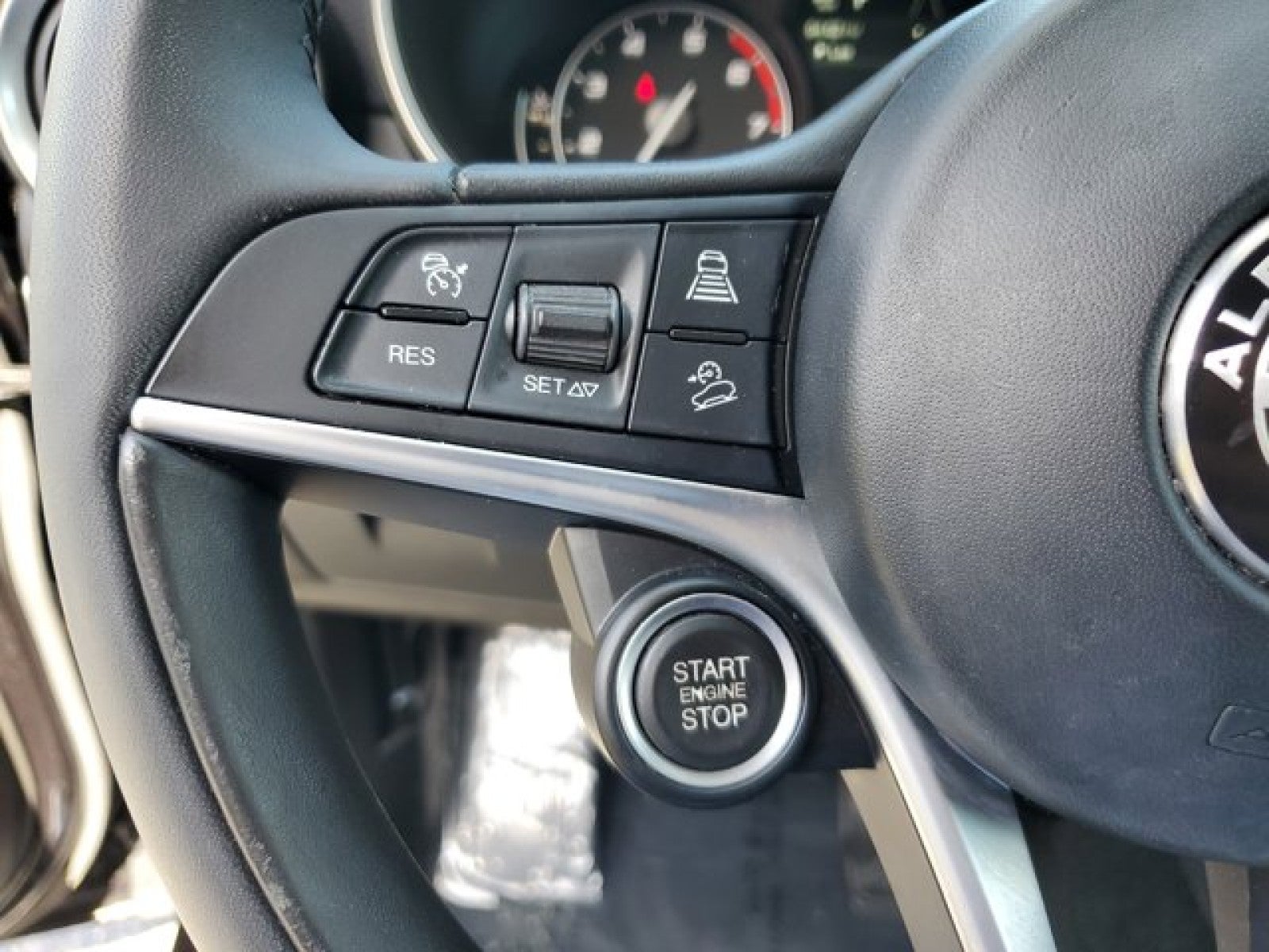 2018 Alfa Romeo Stelvio Ti AWD Ti