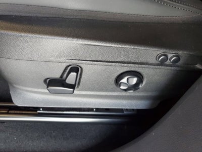 2018 Alfa Romeo Stelvio Quadrifoglio Base