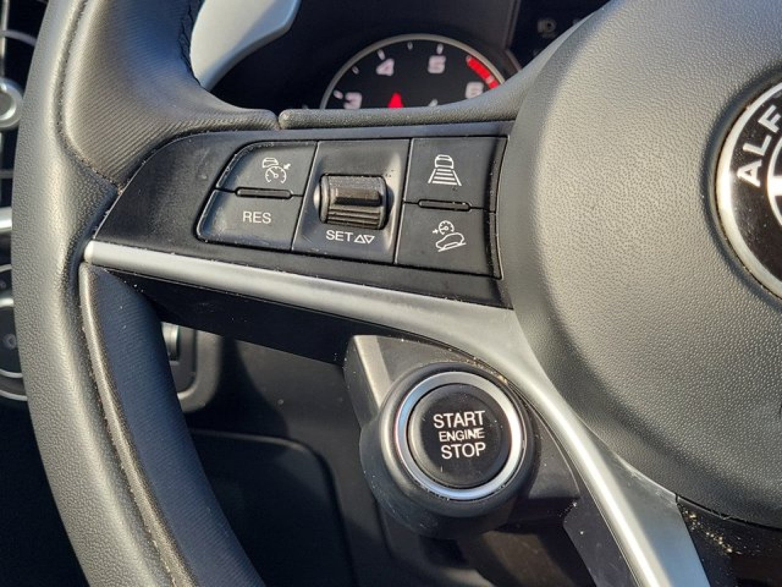 2018 Alfa Romeo Stelvio Ti Sport