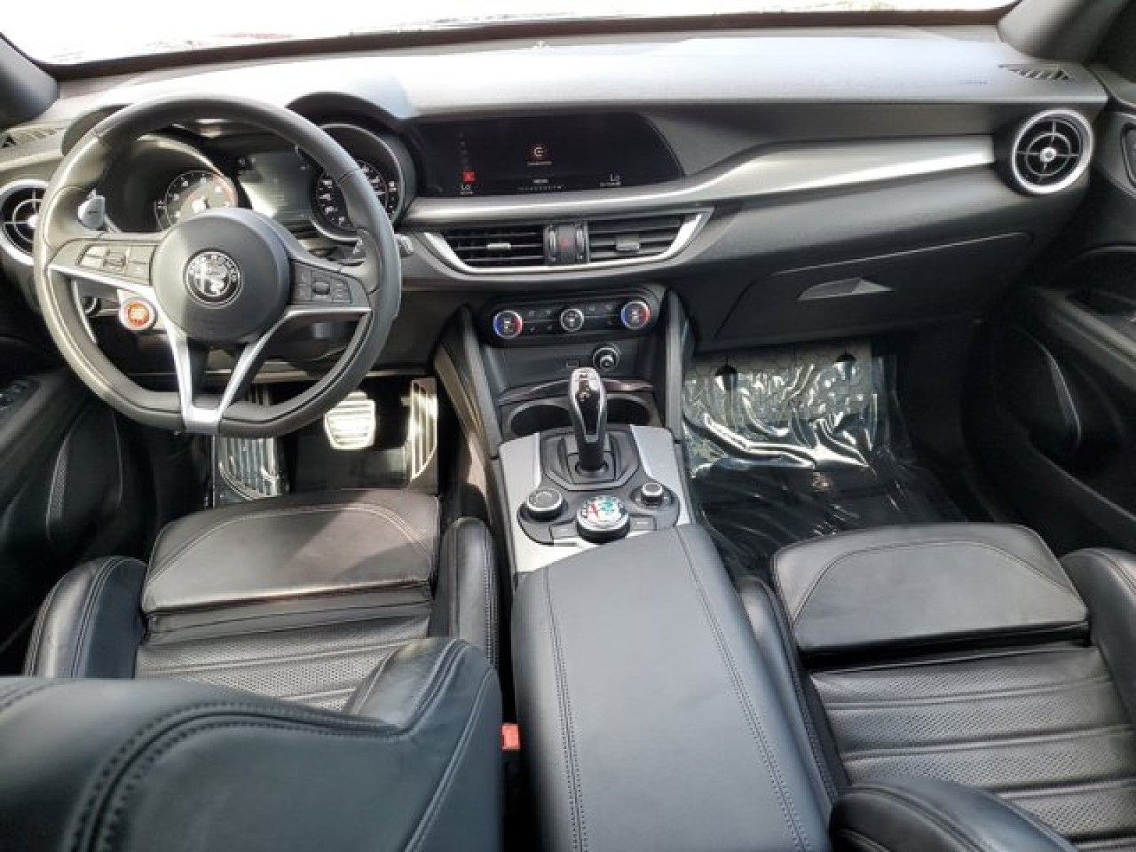 2018 Alfa Romeo Stelvio Ti Sport