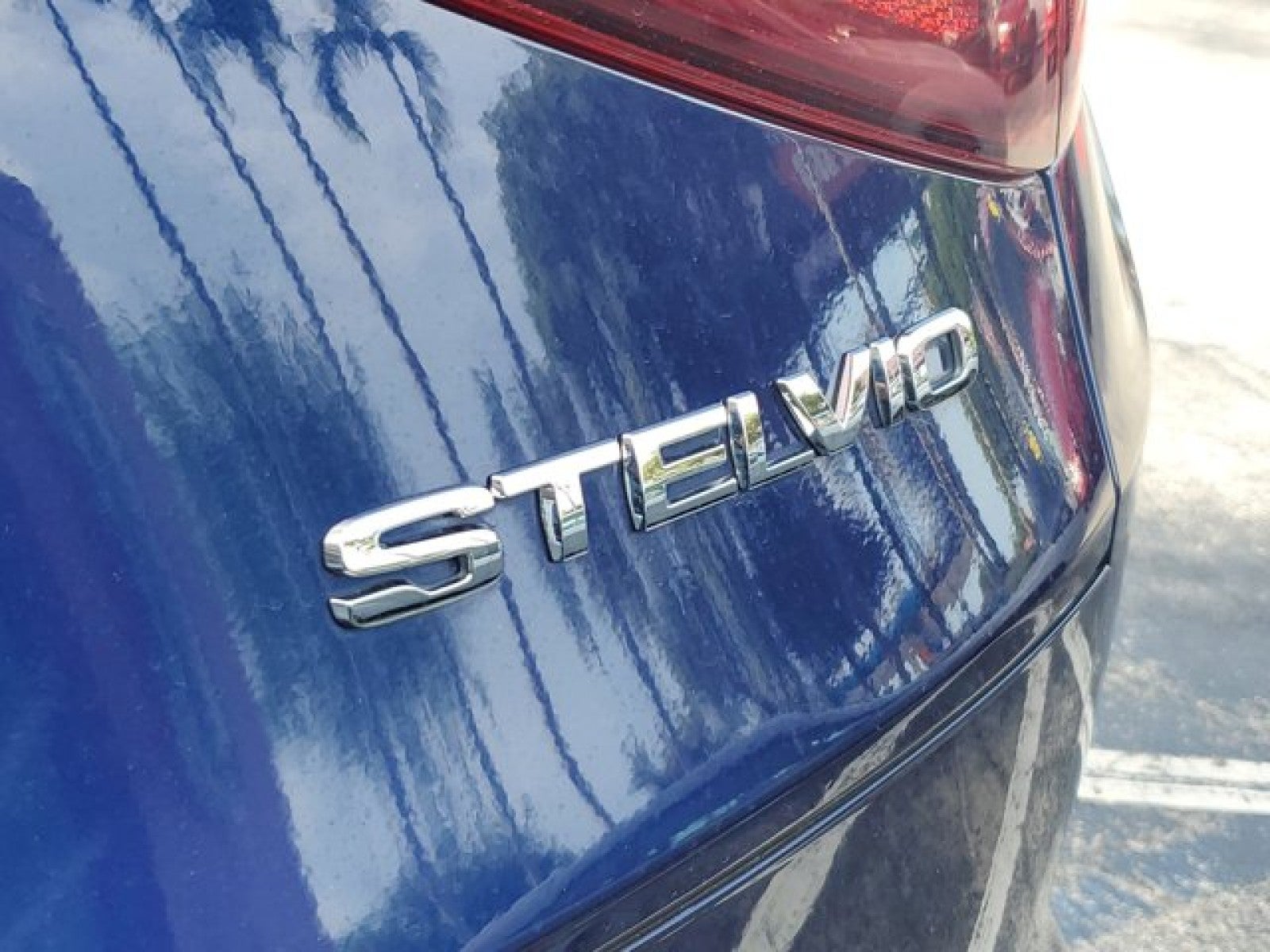 2018 Alfa Romeo Stelvio Ti Sport
